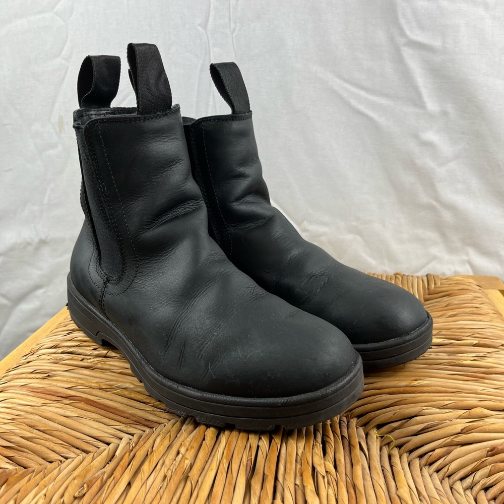 Steve Madden Judyy‎ Chelsea Boot Leather Waterproof Sz 6